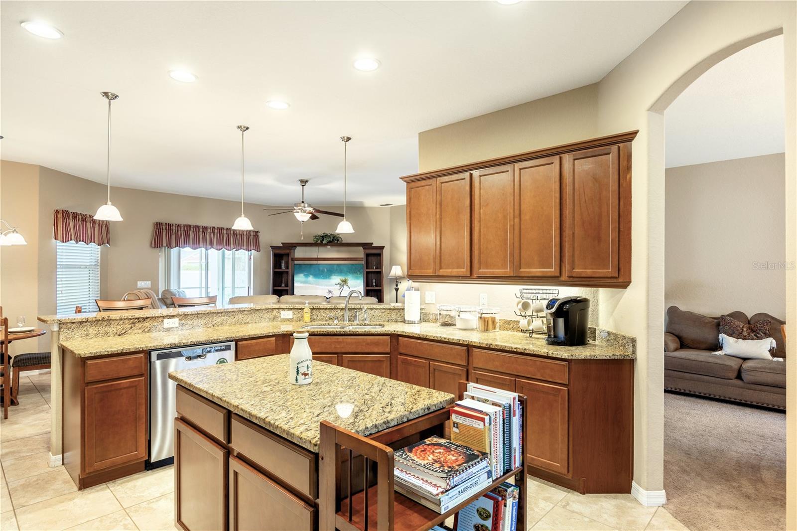 HARTFORD ESTATES - Residential