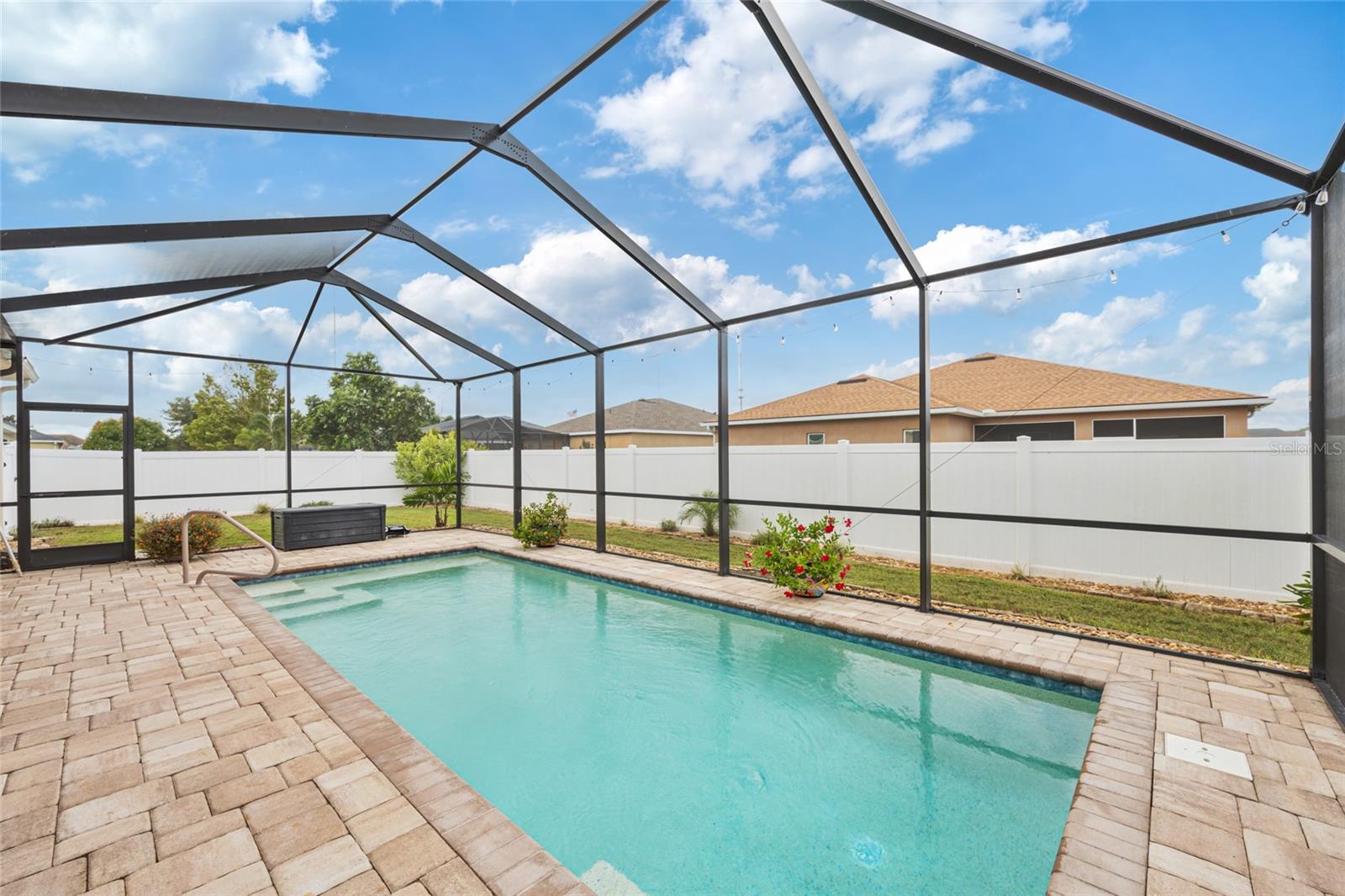 HARTFORD ESTATES - Residential