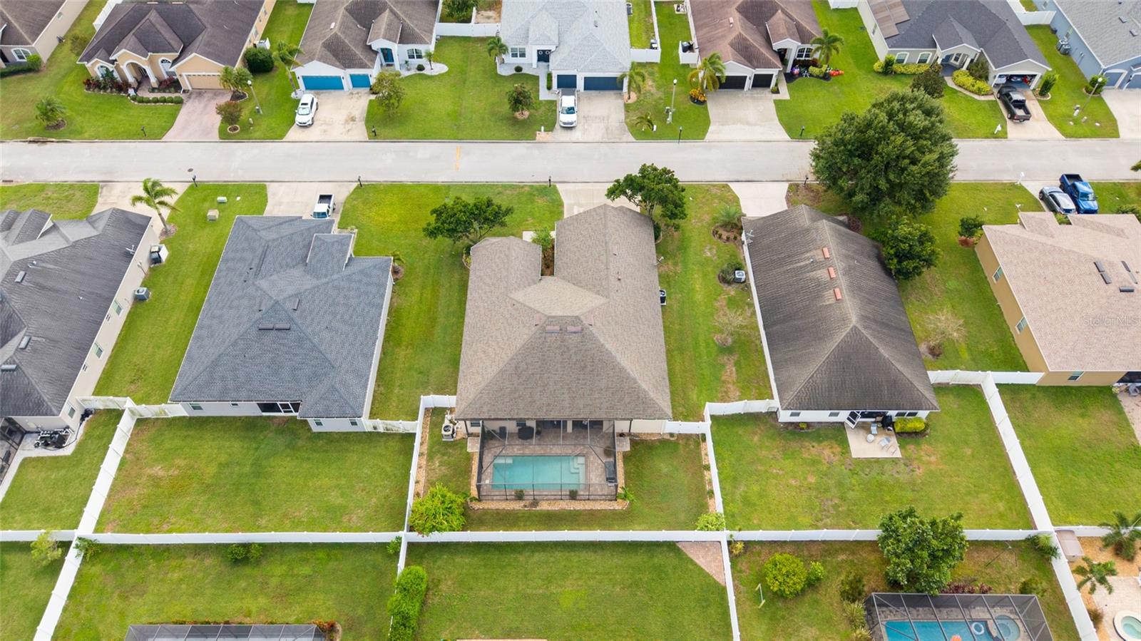 HARTFORD ESTATES - Residential