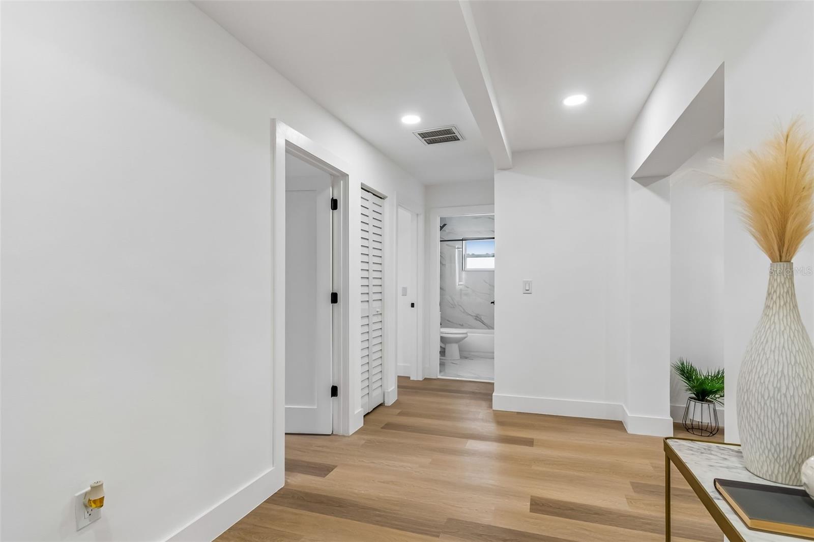 LAKEWOOD ESTATES SEC D - Residential