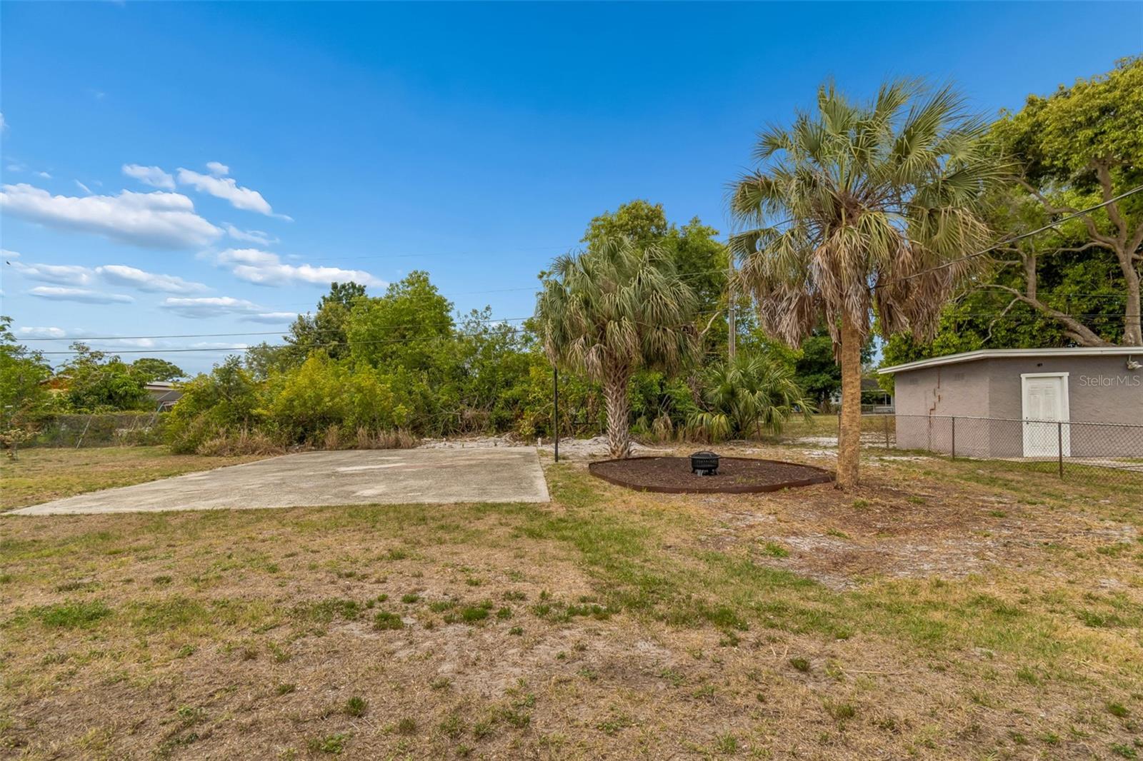 LAKEWOOD ESTATES SEC D - Residential