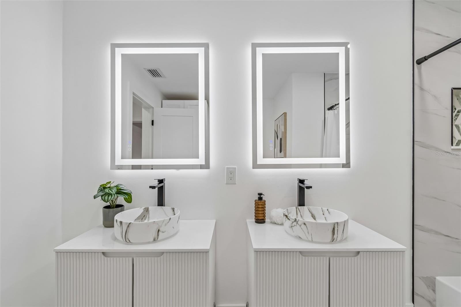 LAKEWOOD ESTATES SEC D - Residential