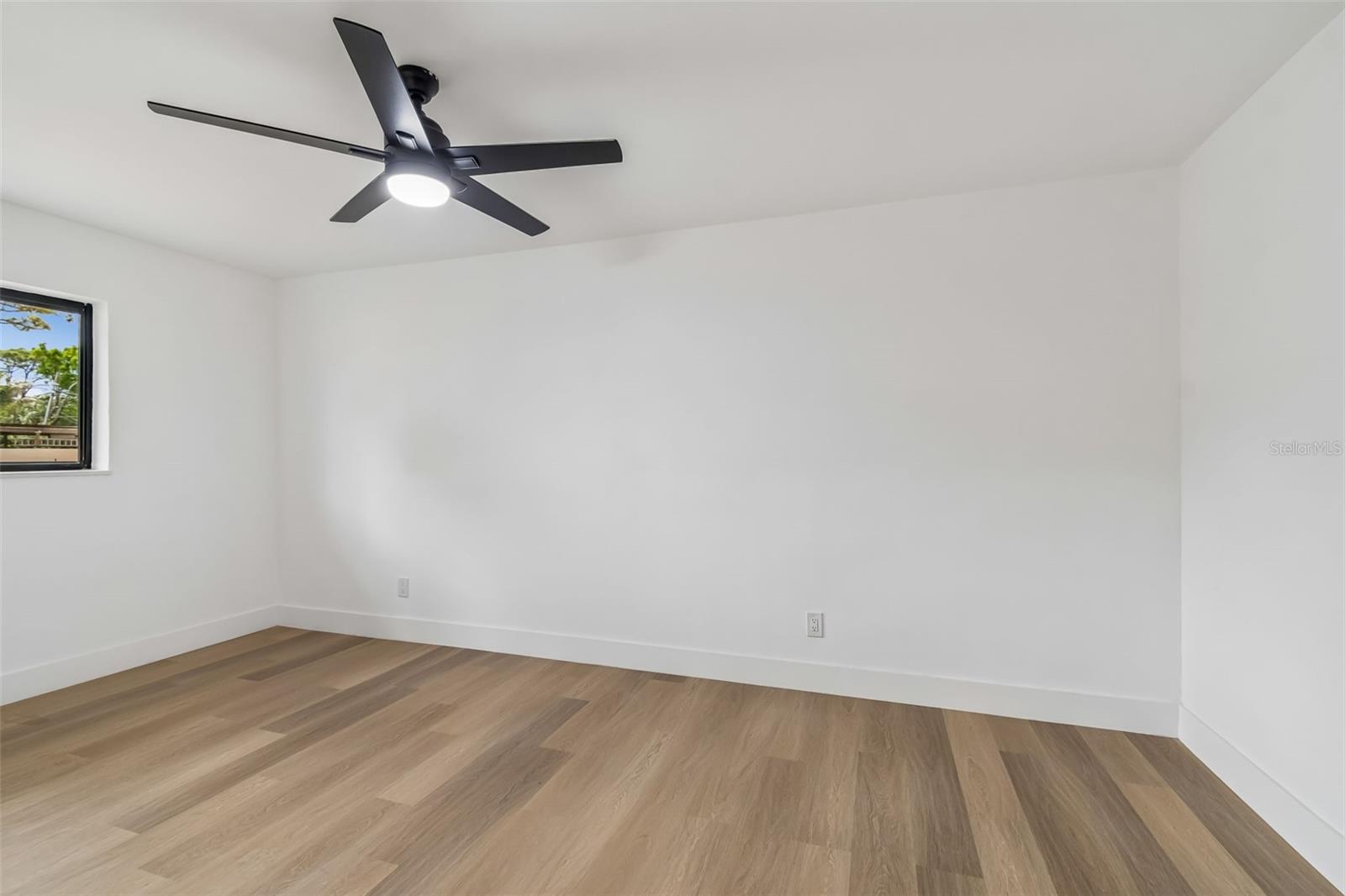 LAKEWOOD ESTATES SEC D - Residential