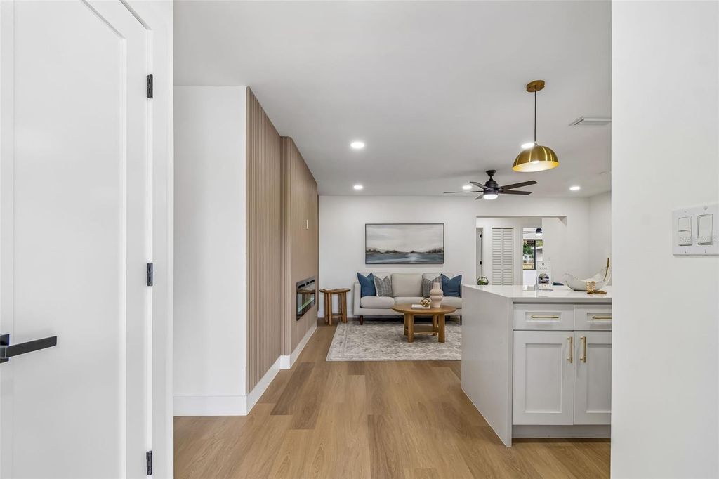 Photo of 2550 Gomaz Way S, St Petersburg, FL 33712 (MLS # TB8501547)