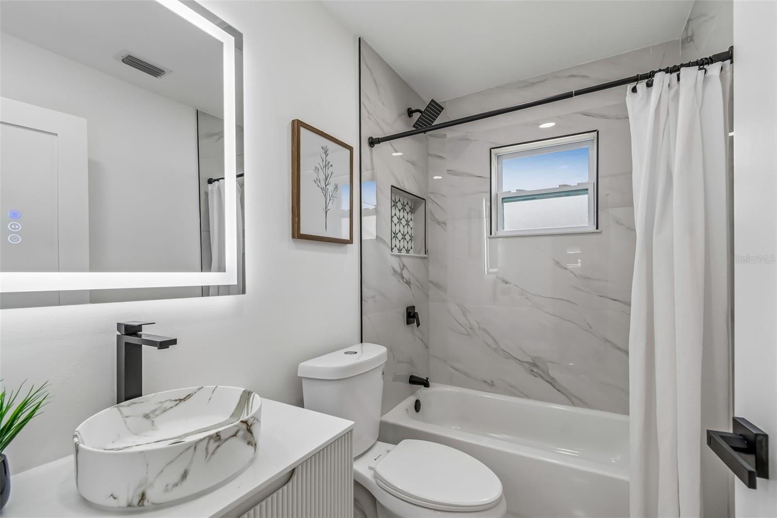 LAKEWOOD ESTATES SEC D - Residential