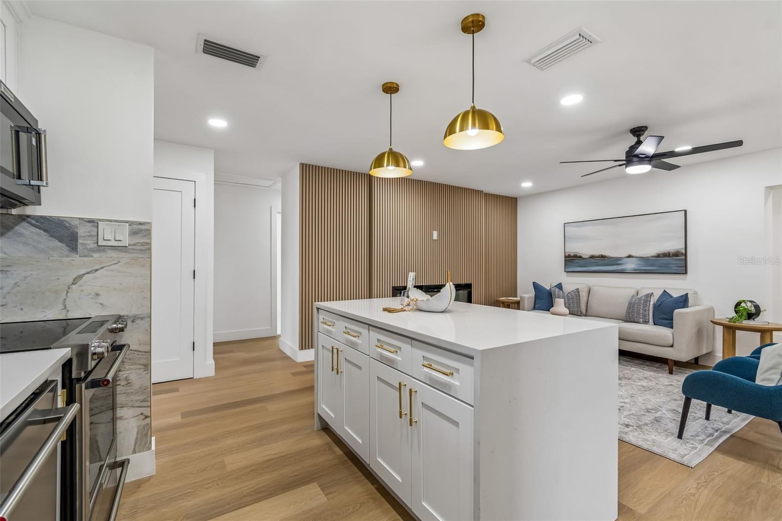 LAKEWOOD ESTATES SEC D - Residential