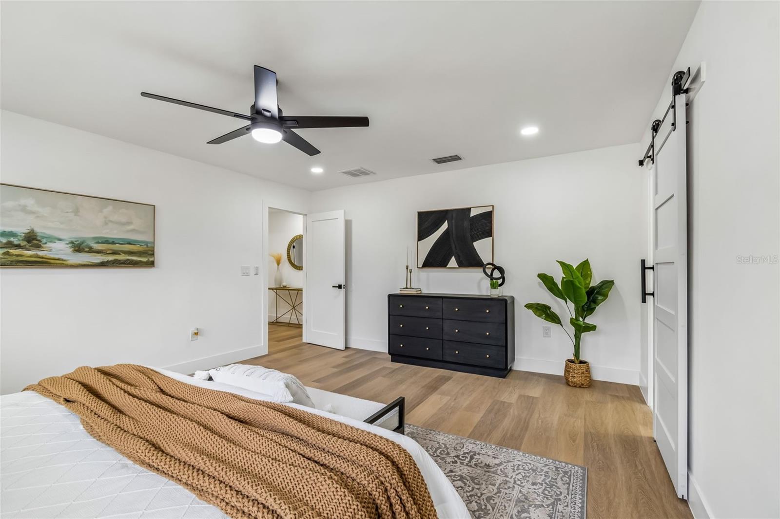 LAKEWOOD ESTATES SEC D - Residential