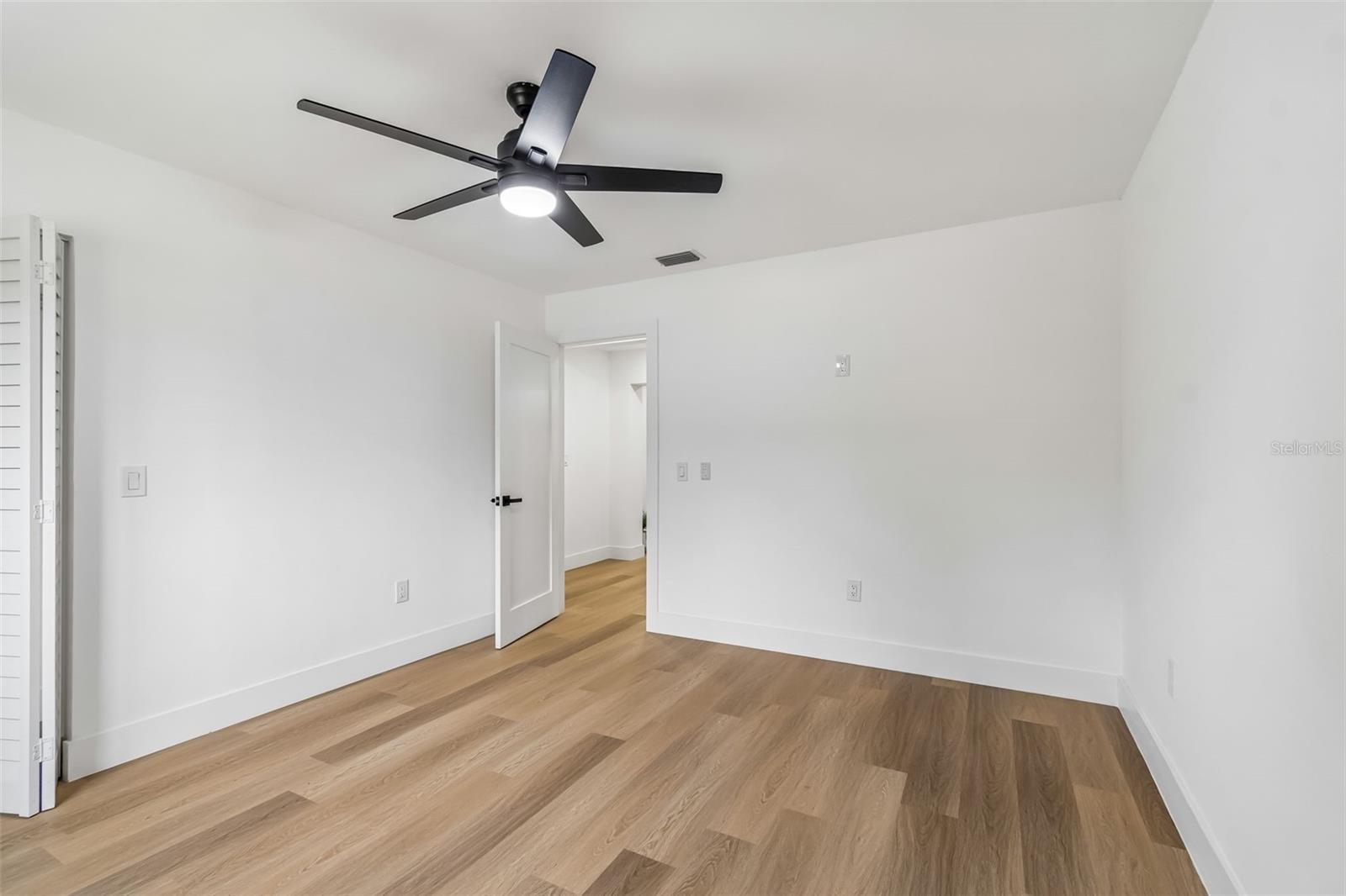 LAKEWOOD ESTATES SEC D - Residential