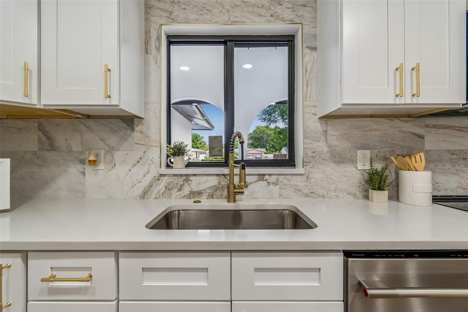 LAKEWOOD ESTATES SEC D - Residential