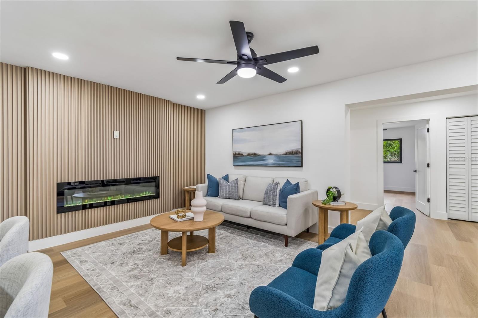 LAKEWOOD ESTATES SEC D - Residential