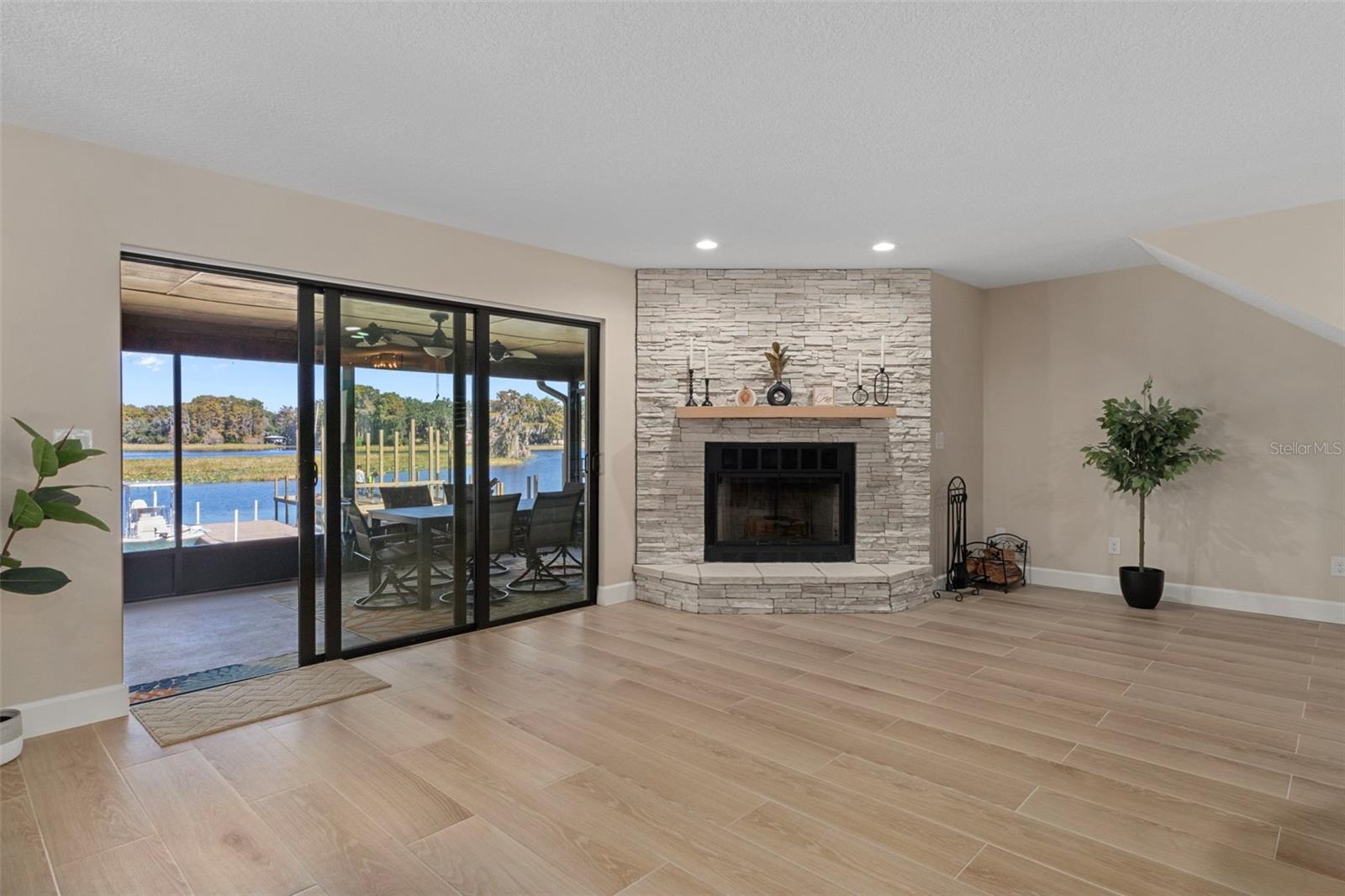 THE HOMESTEAD UNREC SUB - Residential