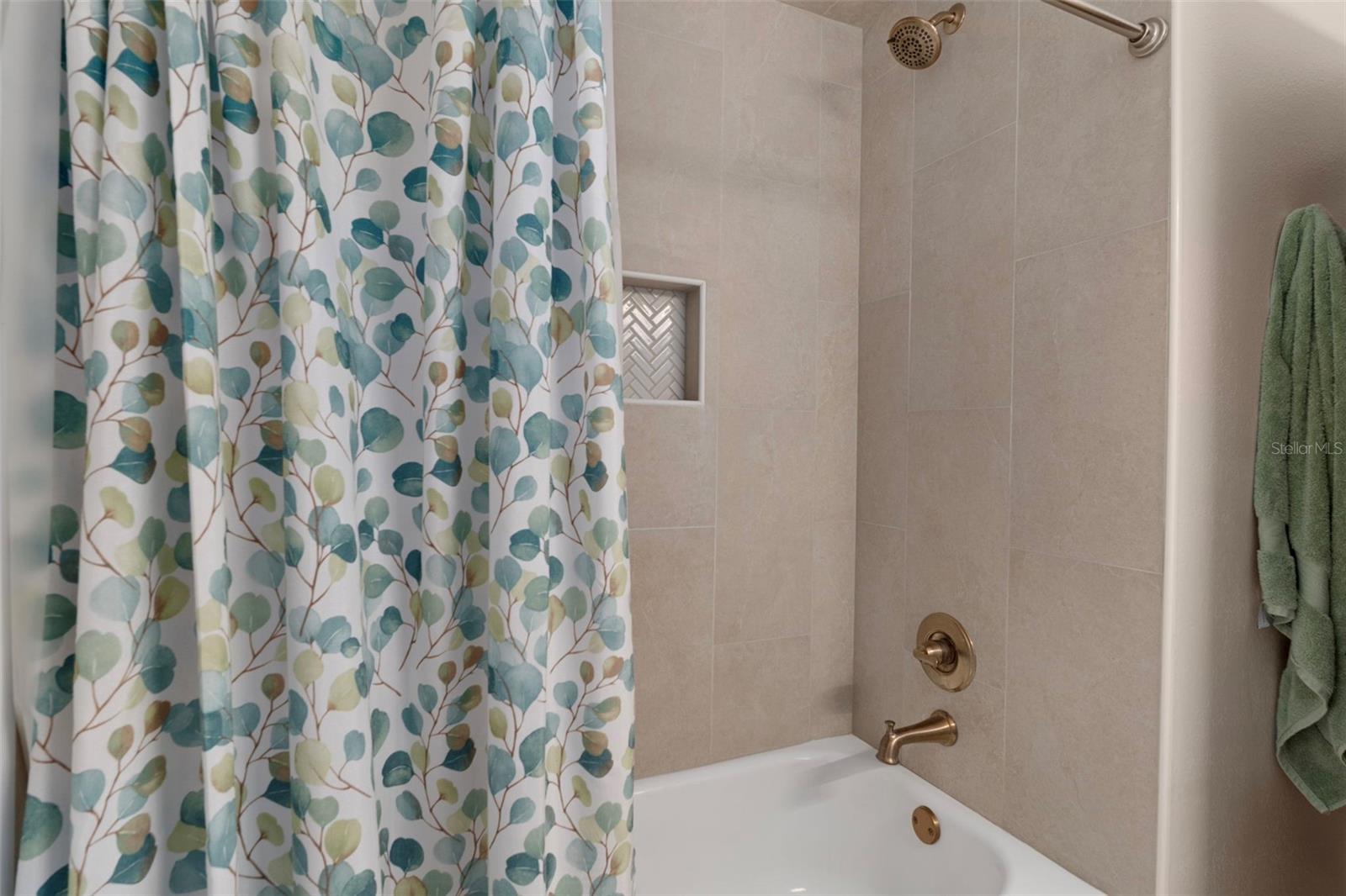 THE HOMESTEAD UNREC SUB - Residential