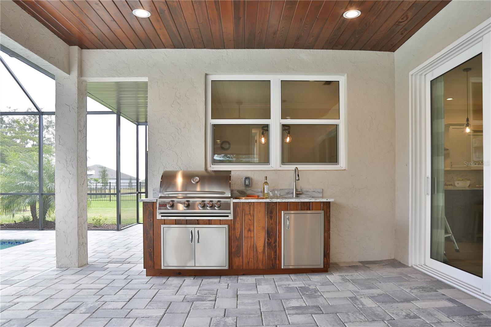 PHILLIPPI CREST - Residential