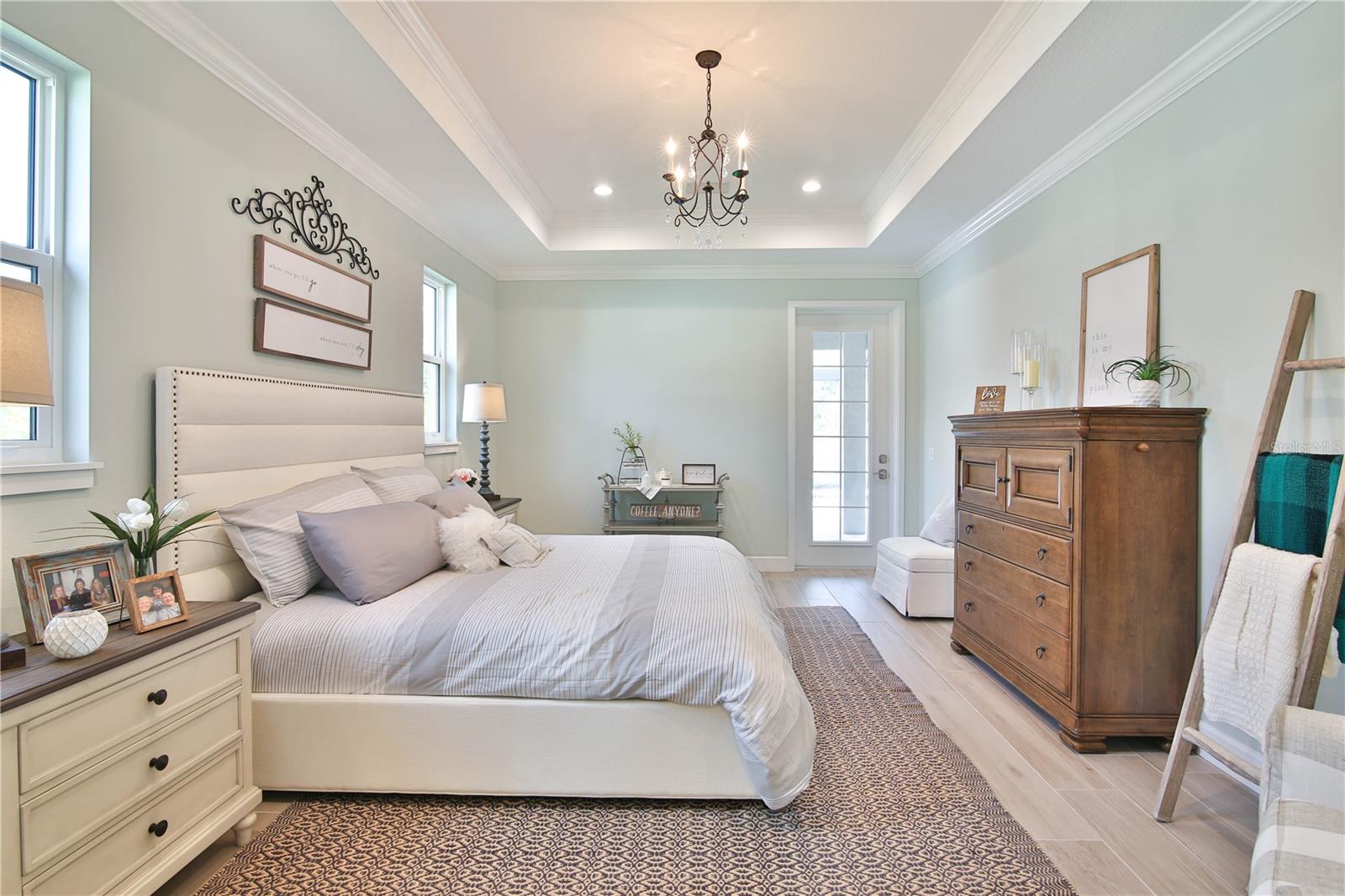 PHILLIPPI CREST - Residential