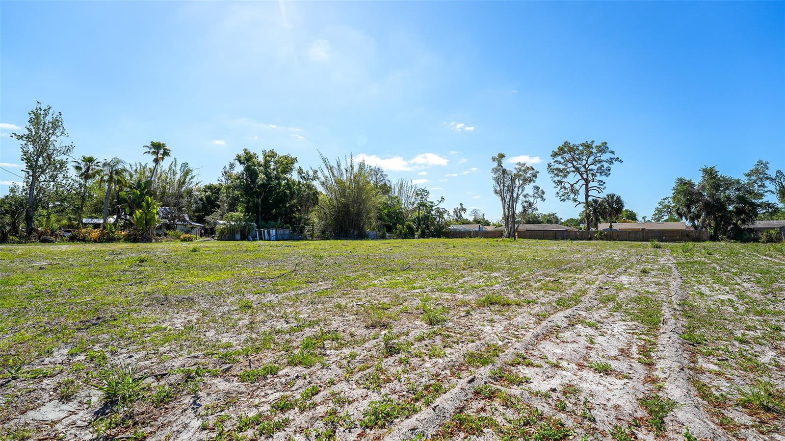 PHILLIPPI CREST - Residential