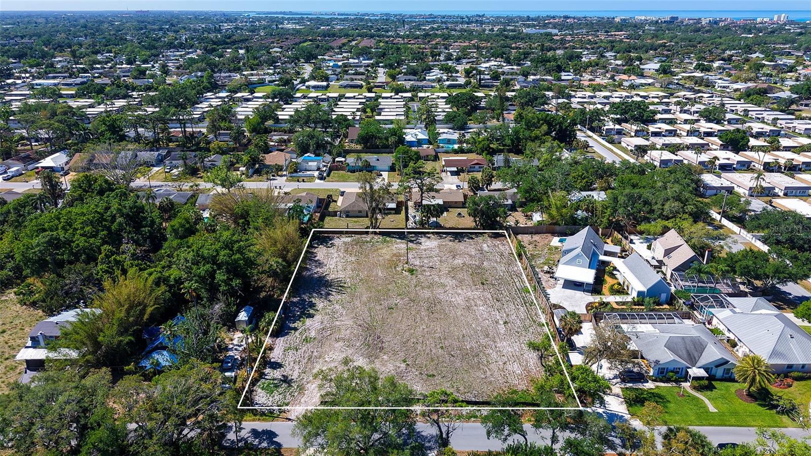 PHILLIPPI CREST - Residential