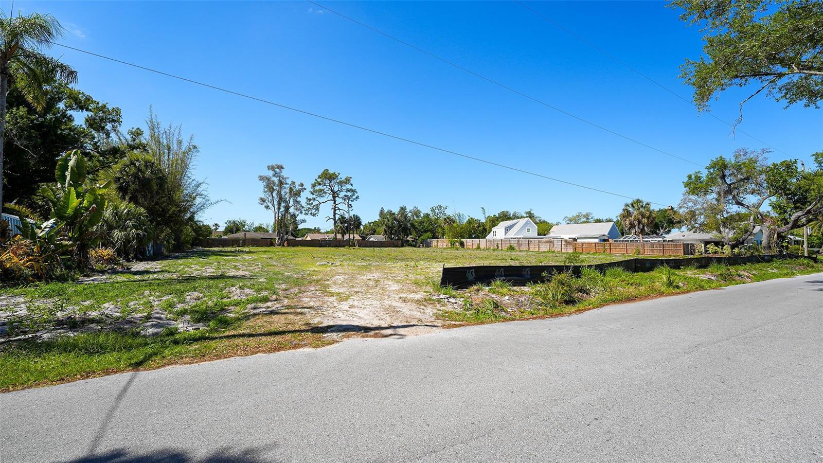 PHILLIPPI CREST - Residential