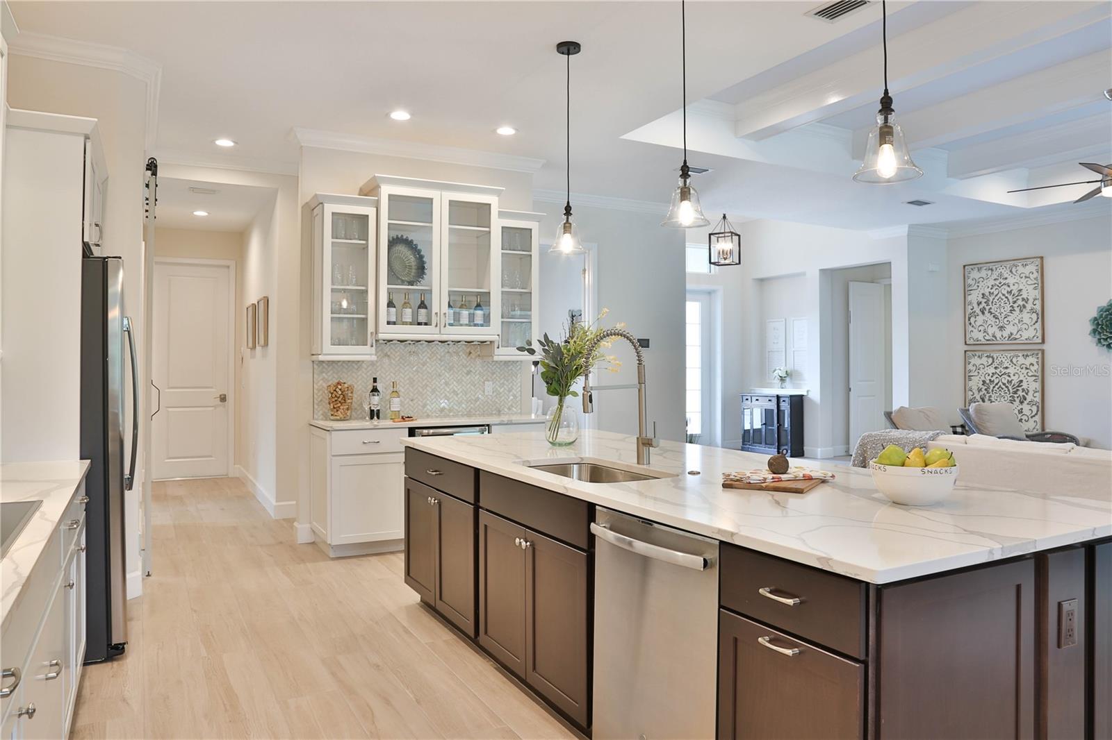 PHILLIPPI CREST - Residential