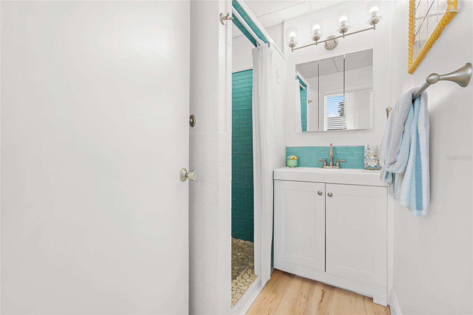 78BURNS F J REALTY COS REV - Residential