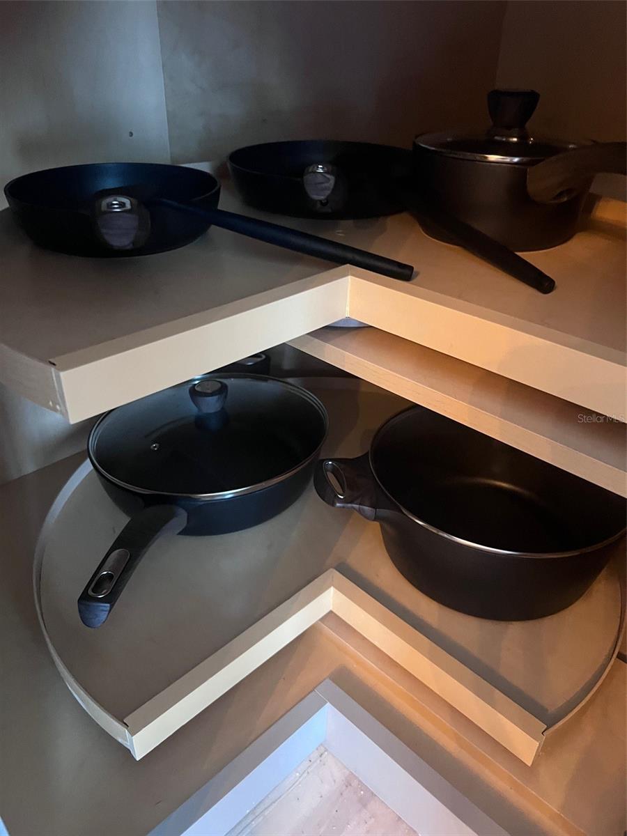 78BURNS F J REALTY COS REV - Residential