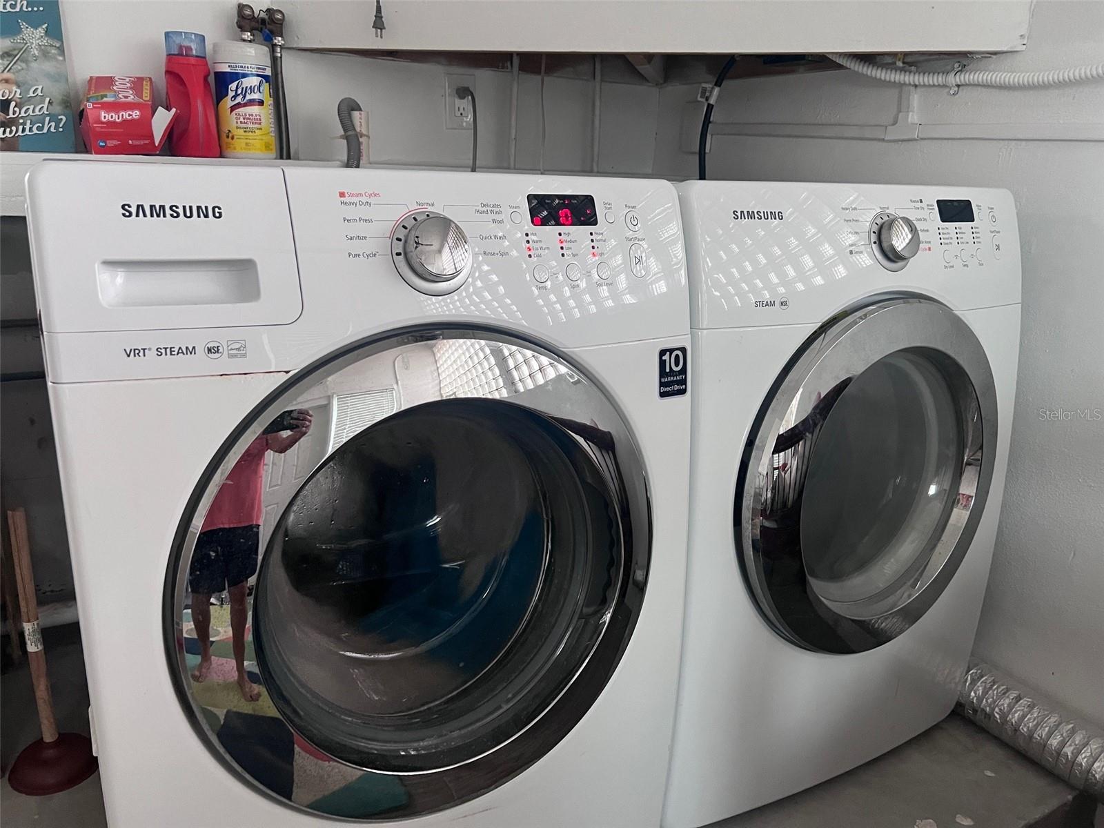 78BURNS F J REALTY COS REV - Residential