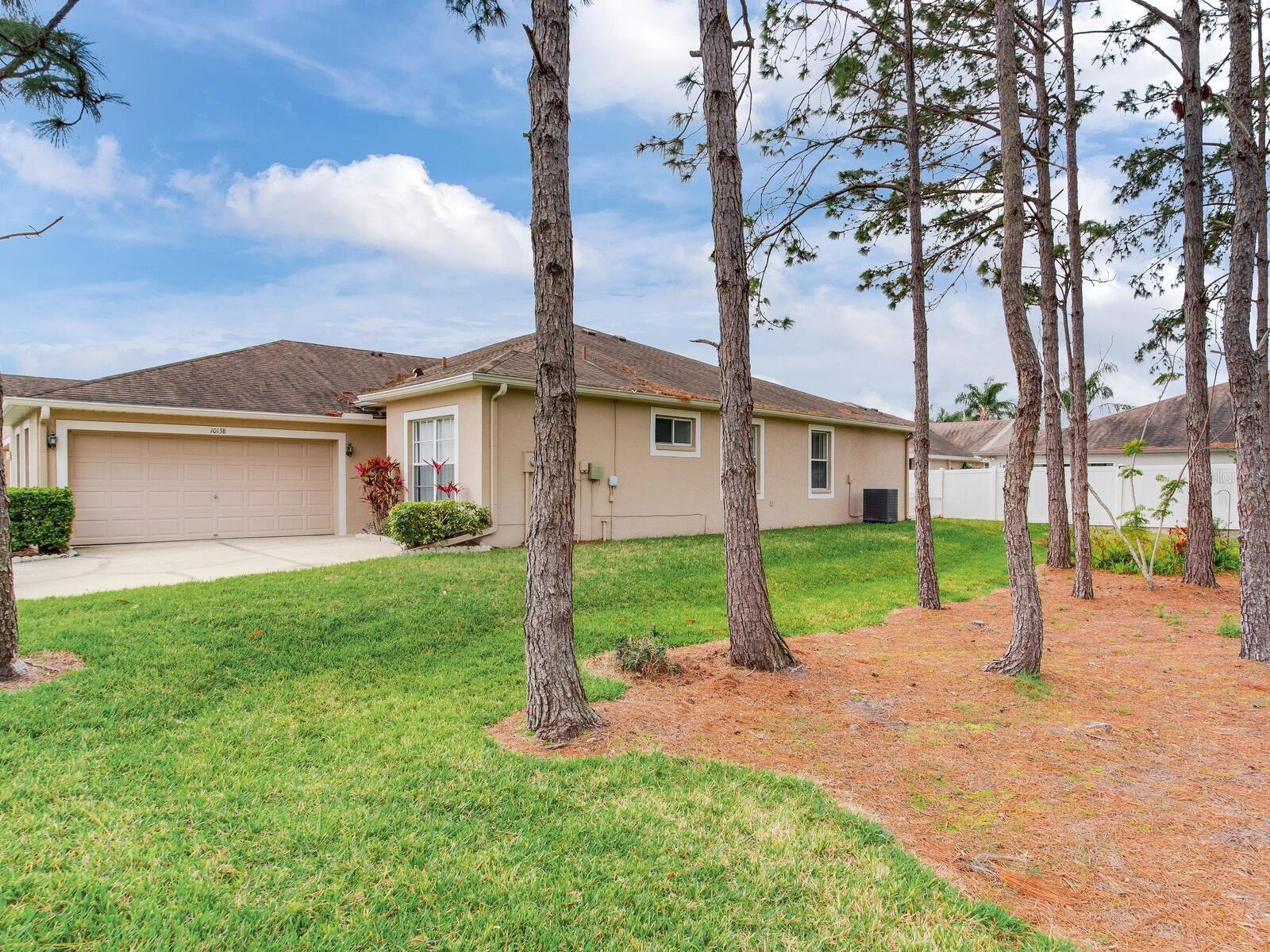 10138 MOWRY LANE