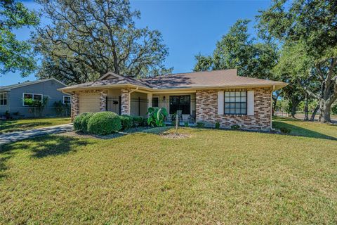 Photo of 4300 18th Avenue S, St Petersburg, FL 33711 (MLS # TB8438927)