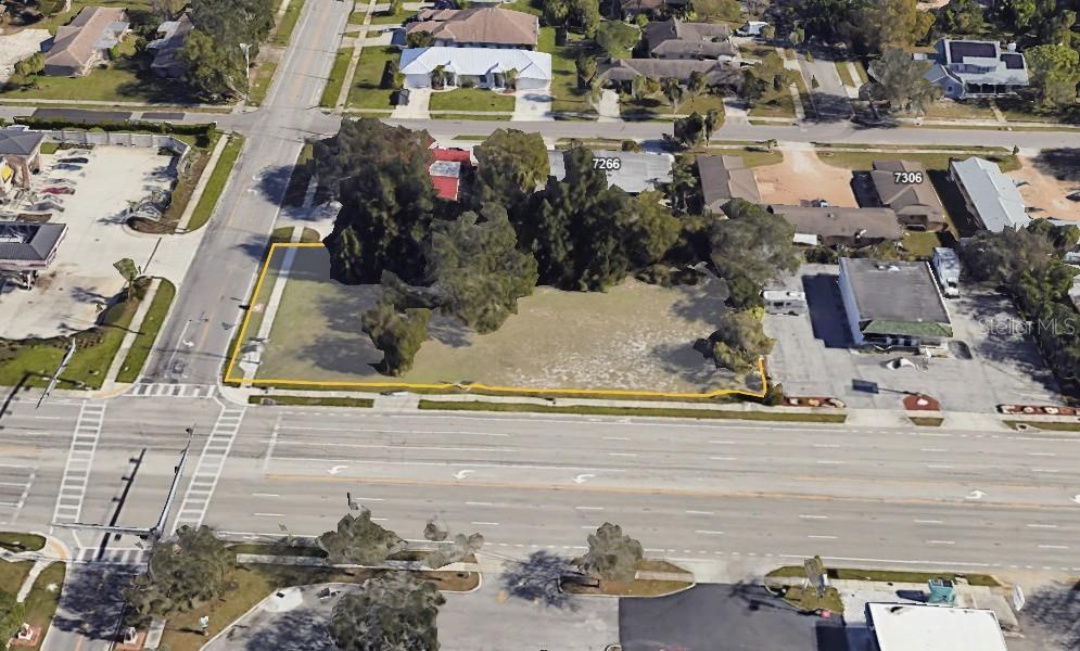 7309 N TAMIAMI TRAIL