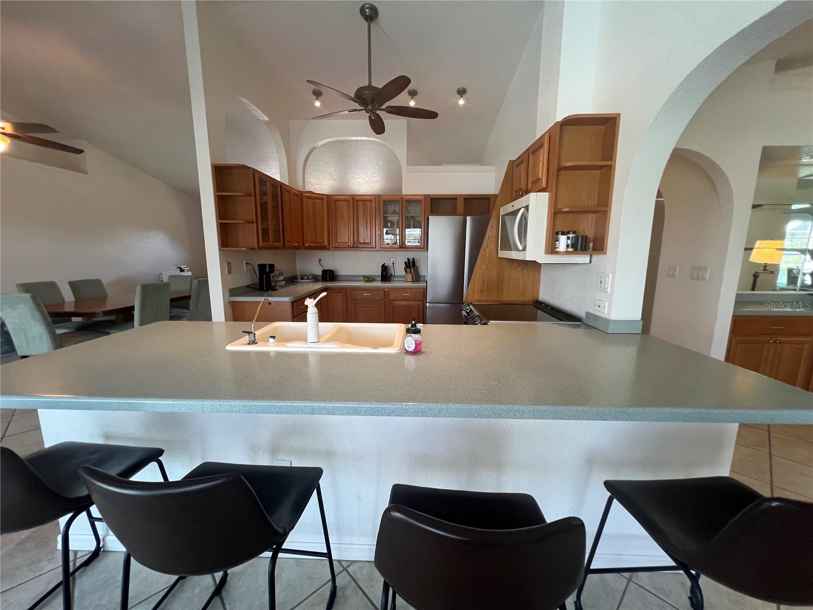 HARBOR HEIGHTS - Residential Lease