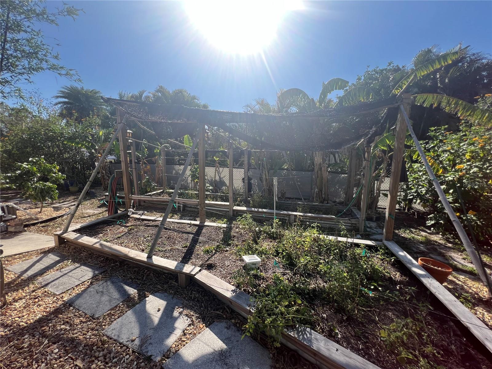 HARBOR HEIGHTS - Residential Lease