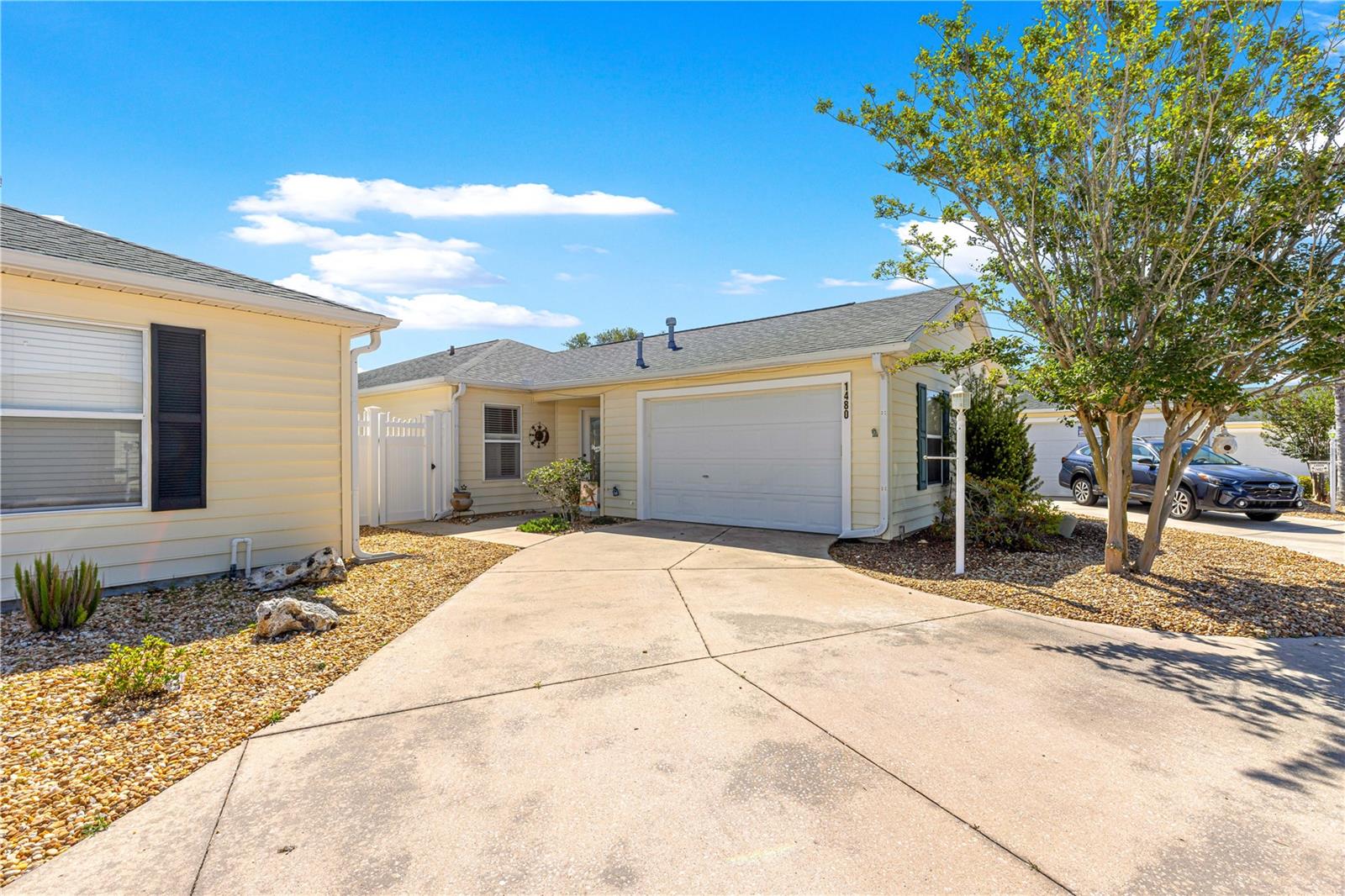 VILLAGES OF SUMTER VILLA ESCANDIDO - Residential