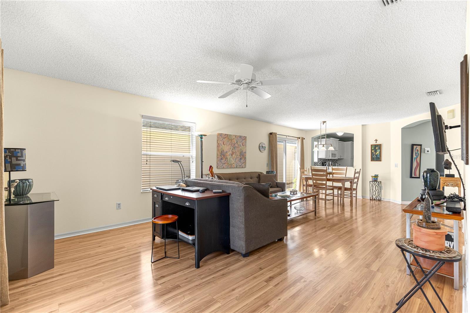 VILLAGES OF SUMTER VILLA ESCANDIDO - Residential