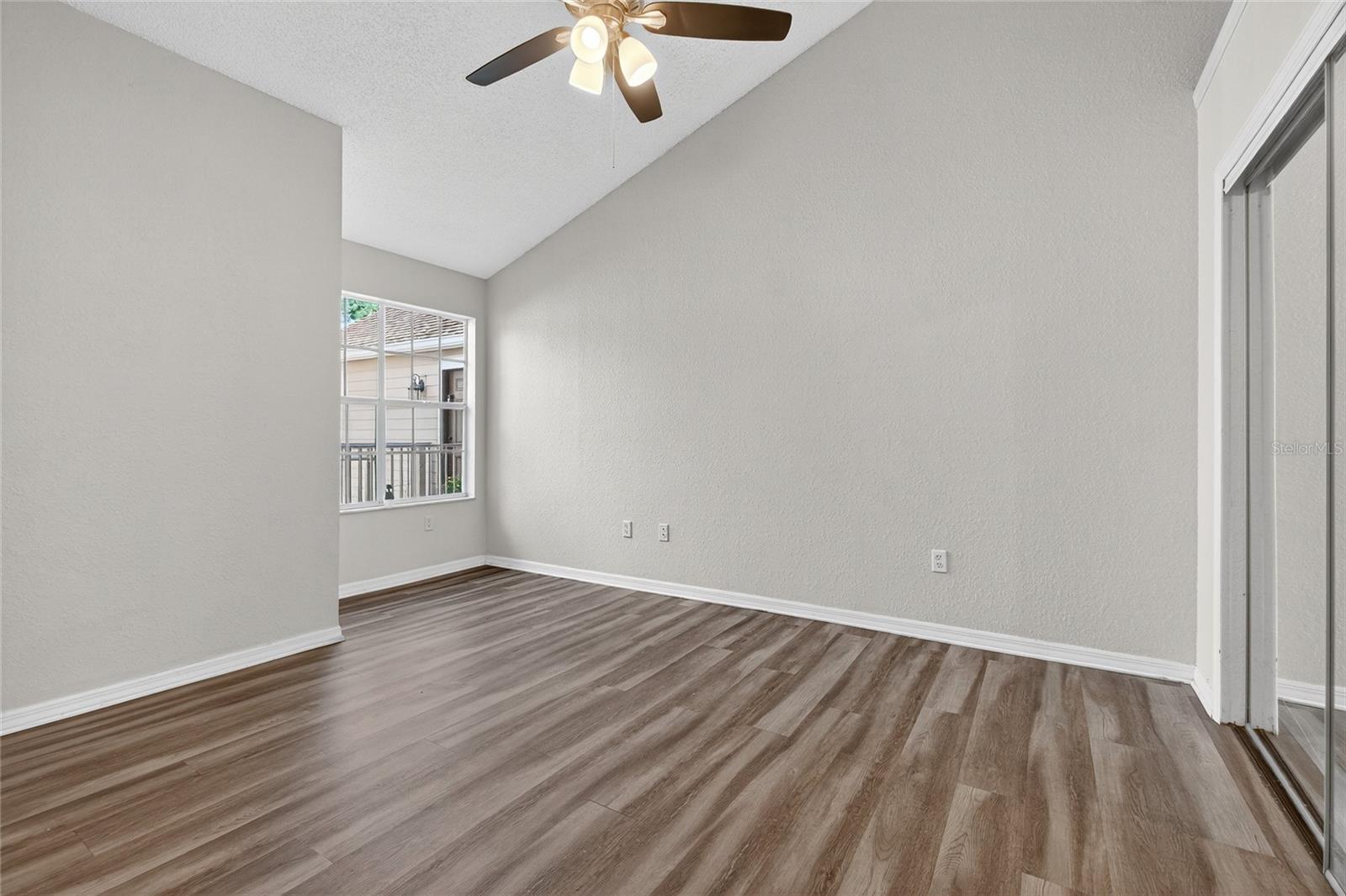 HIDDEN SPGS CONDO - Residential