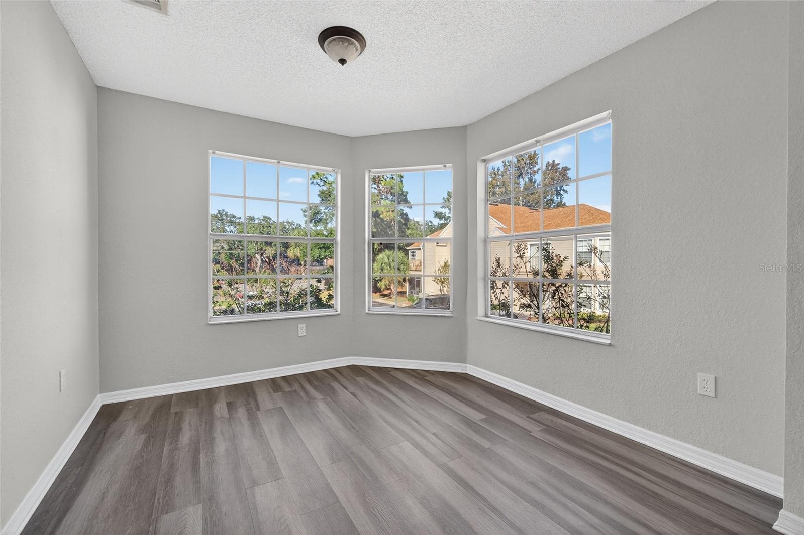 HIDDEN SPGS CONDO - Residential