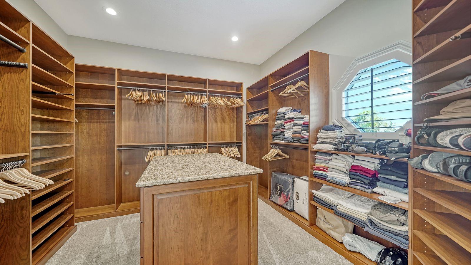 COUNTRY CLUB SHORES SEC 02 - Residential