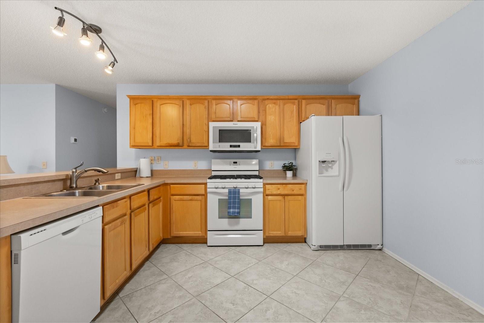 VILLAGES OF SUMTER EMMALEE VILLAS - Residential