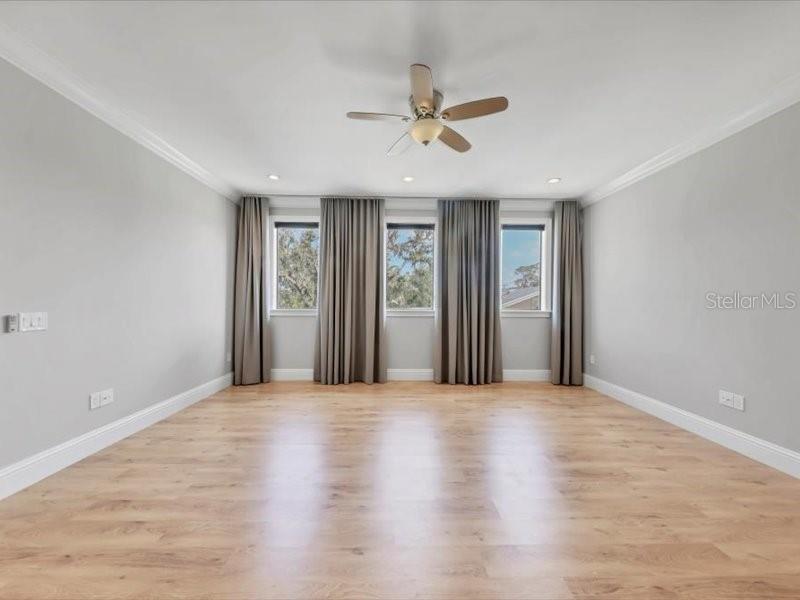BROOKSIDE - Residential