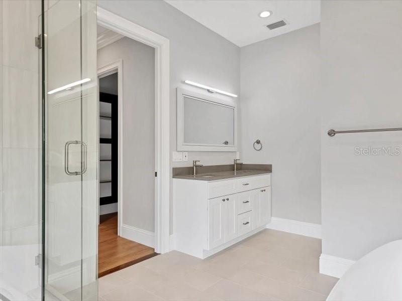 BROOKSIDE - Residential
