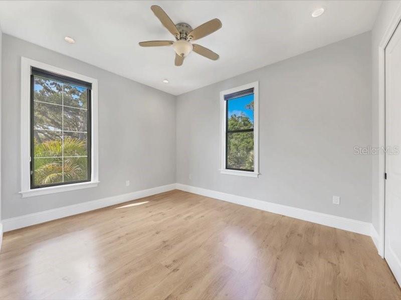 BROOKSIDE - Residential