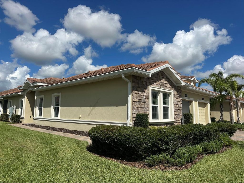 Photo of 1068 Quaker Ridge Lane, Davenport, FL 33896 (MLS # O6331701)