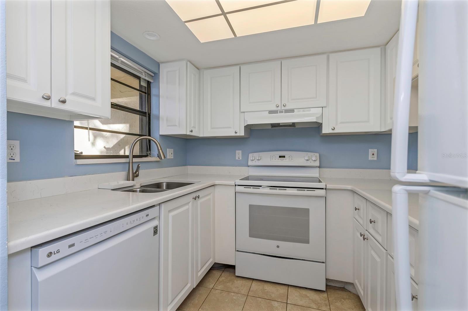 2400 WINDING CREEK BOULEVARD 25-102