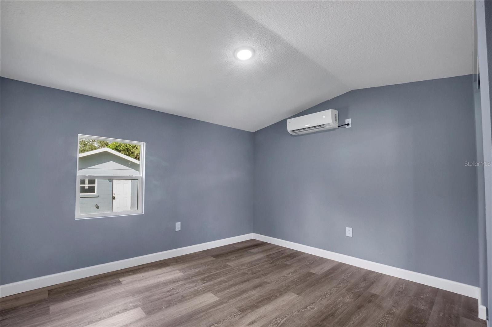 LAKE PIERCE RETREATS - Residential