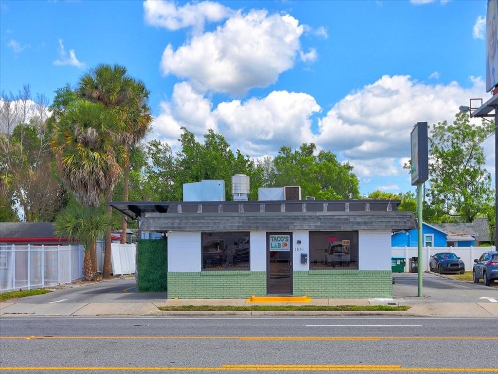 Photo of 1881 W Fairbanks Avenue, Winter Park, FL 32789 (MLS # O6401500)