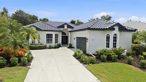 Photo of 7825 Wilton Crescent Circle, Bradenton, FL 34201 (MLS # A4702546)