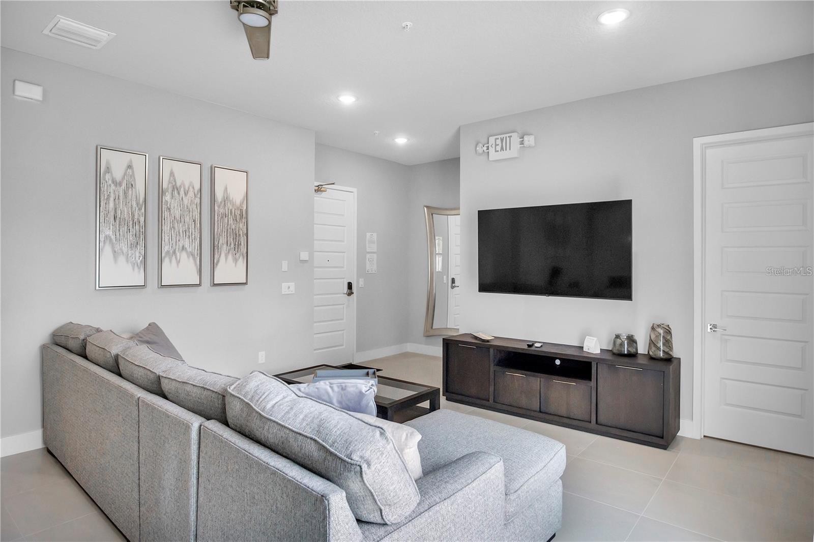 SPECTRUM AT REUNION CONDO PH 2A & 2B - Residential