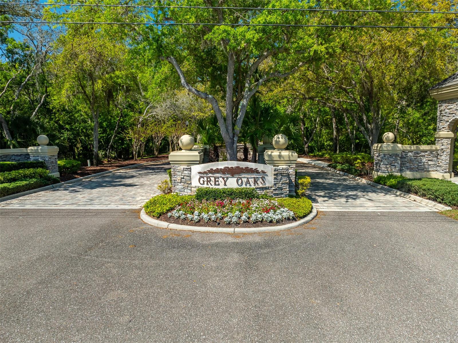 GREY OAKS - Residential