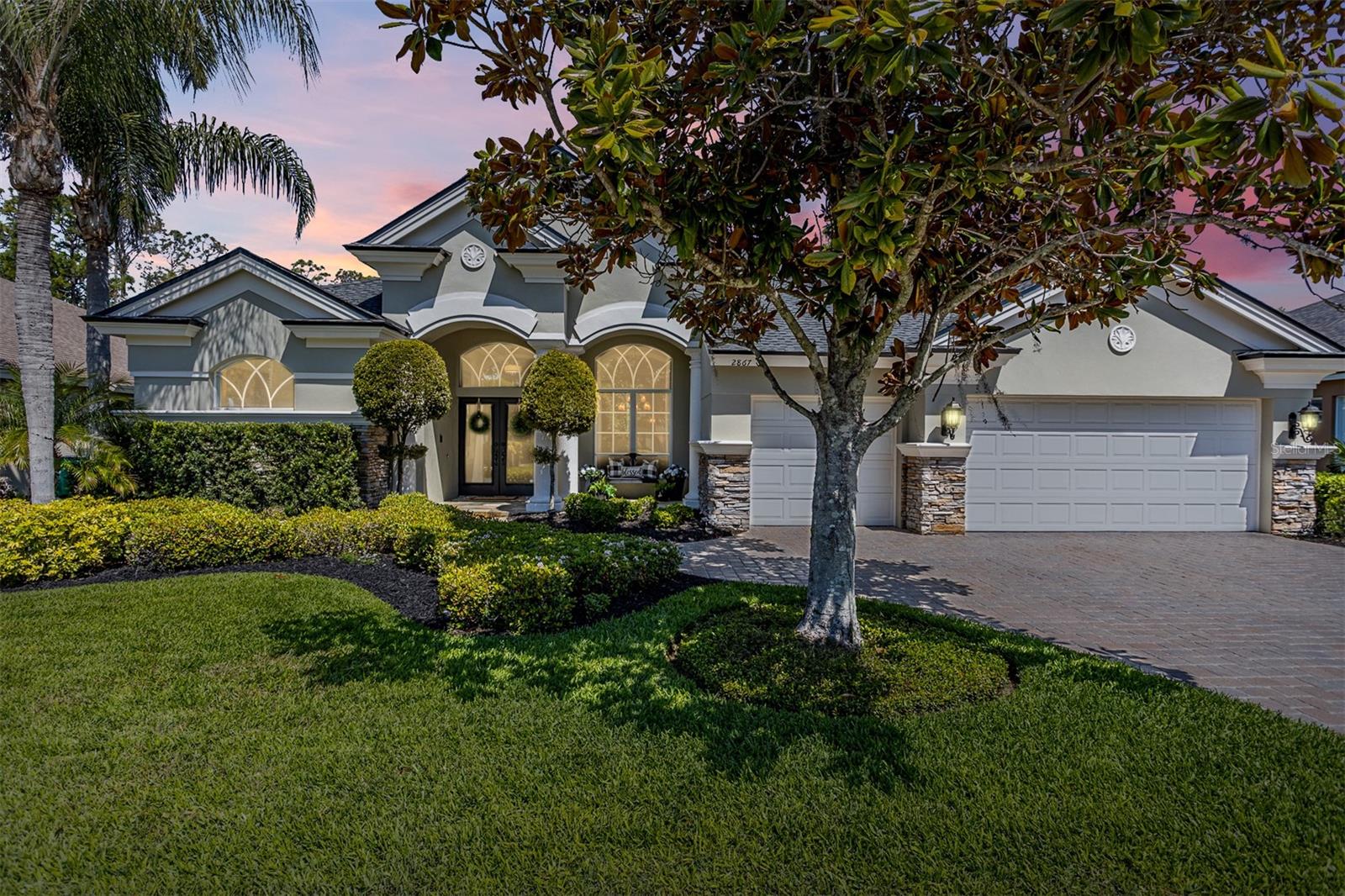 GREY OAKS - Residential