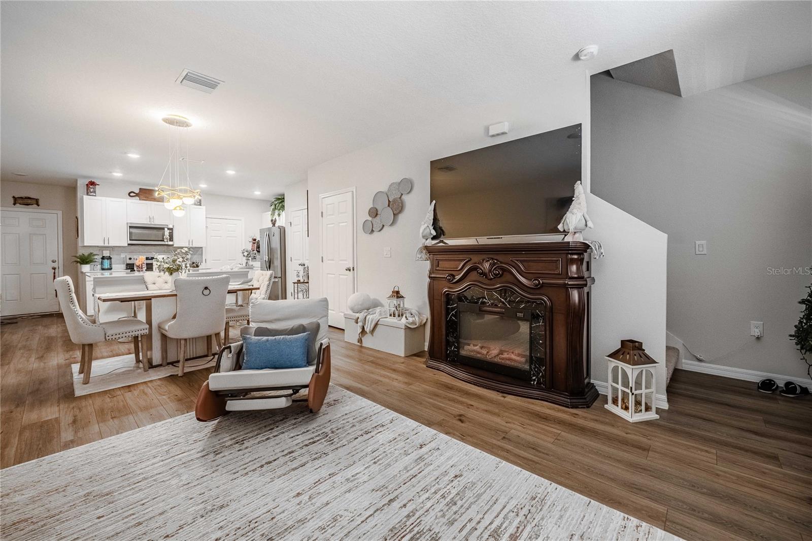 CONGDON TWNHMS PH 1 & 2 - Residential