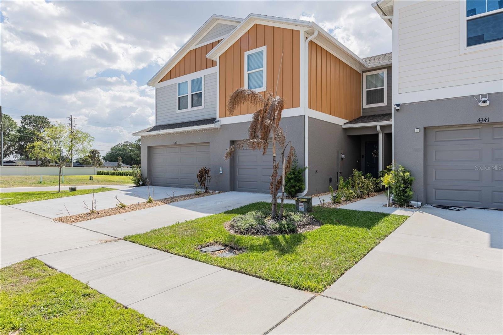 CONGDON TWNHMS PH 1 & 2 - Residential