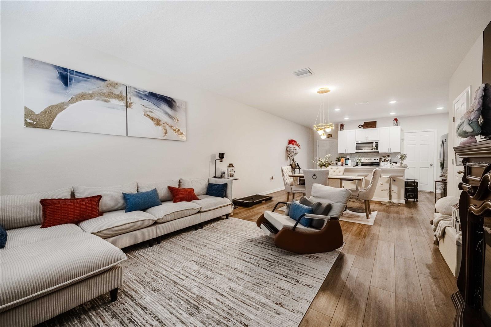 CONGDON TWNHMS PH 1 & 2 - Residential